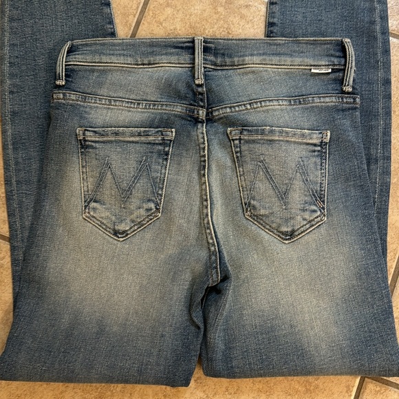 Mother jeans size 25 - Picture 2 of 6